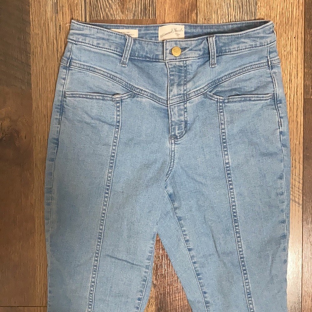 Universal threads jeans women’s 6 / 28 R blue denim mom jeans EUC - Picture 3 of 6